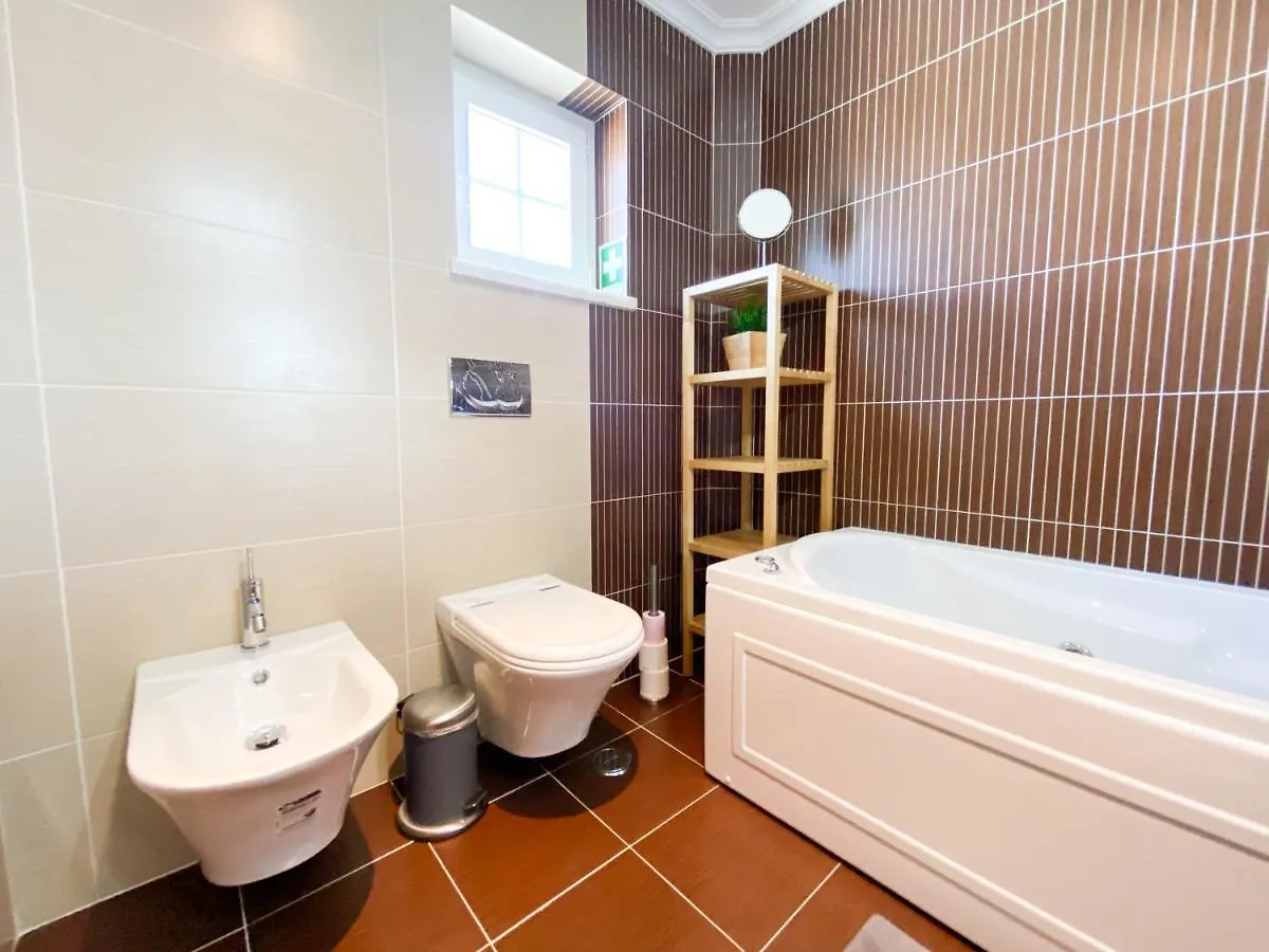 Apartamento Casa Juju - Férias em familia em apartamento com piscina perto da praia Lagos